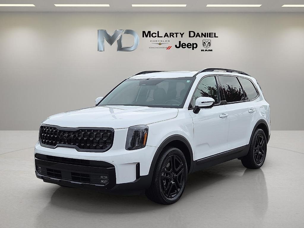 used 2025 Kia Telluride car, priced at $45,295