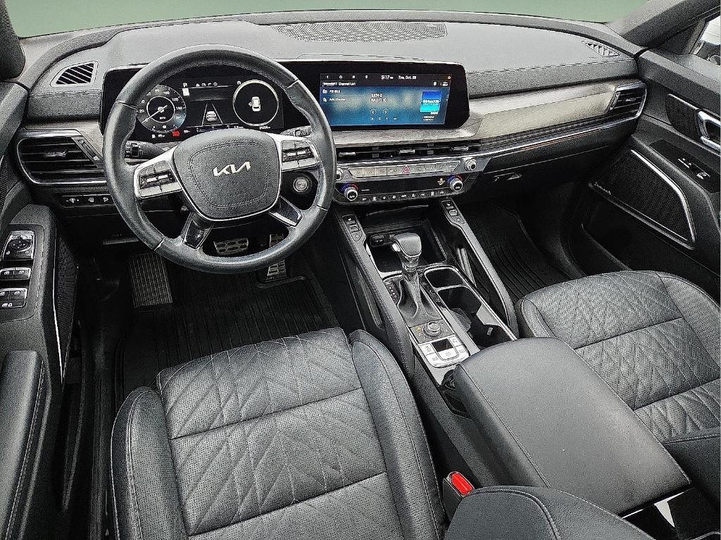 used 2025 Kia Telluride car, priced at $45,295