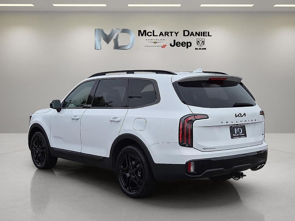 used 2025 Kia Telluride car, priced at $45,295