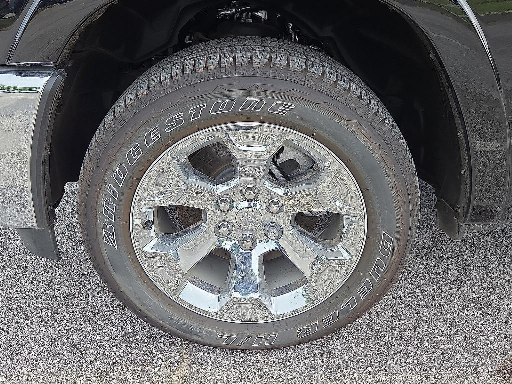 used 2025 Ram 1500 car, priced at $43,322
