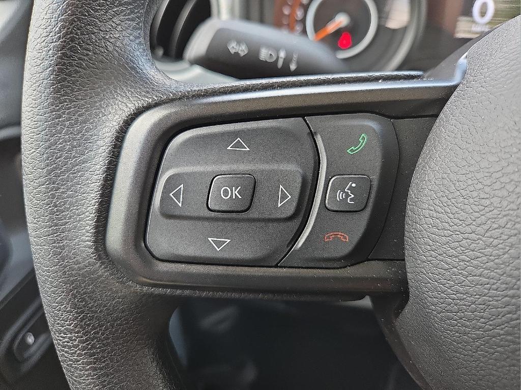 new 2025 Jeep Gladiator car, priced at $39,462