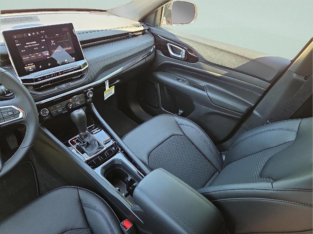 new 2025 Jeep Compass car, priced at $27,184