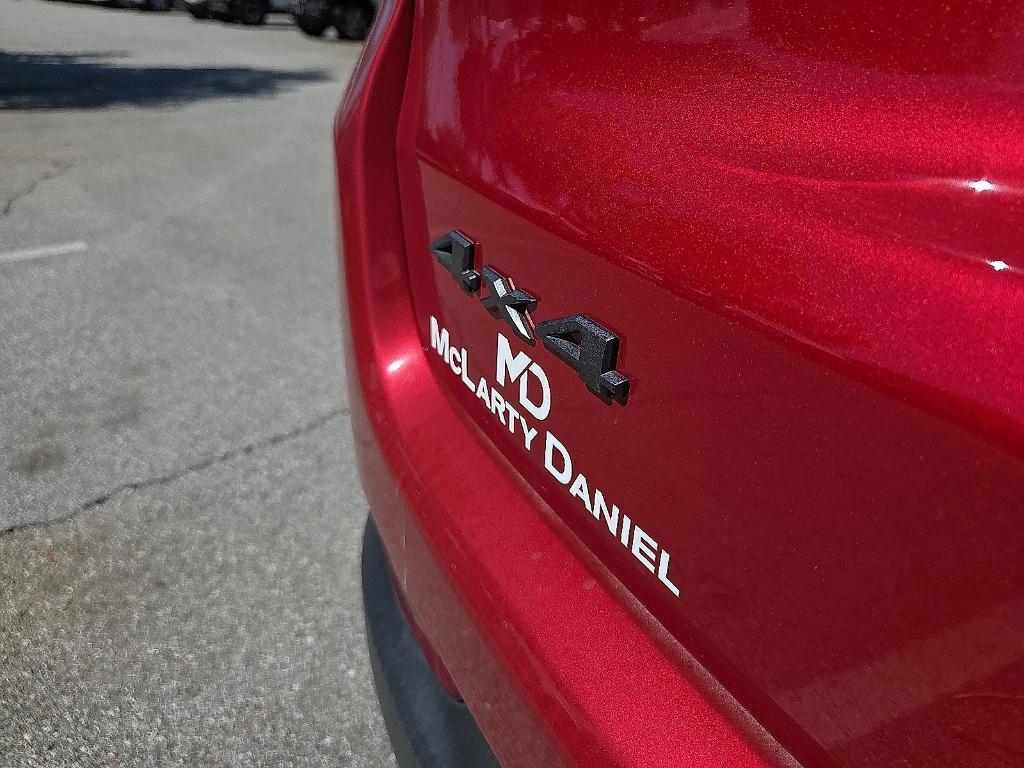 new 2025 Jeep Compass car, priced at $27,184