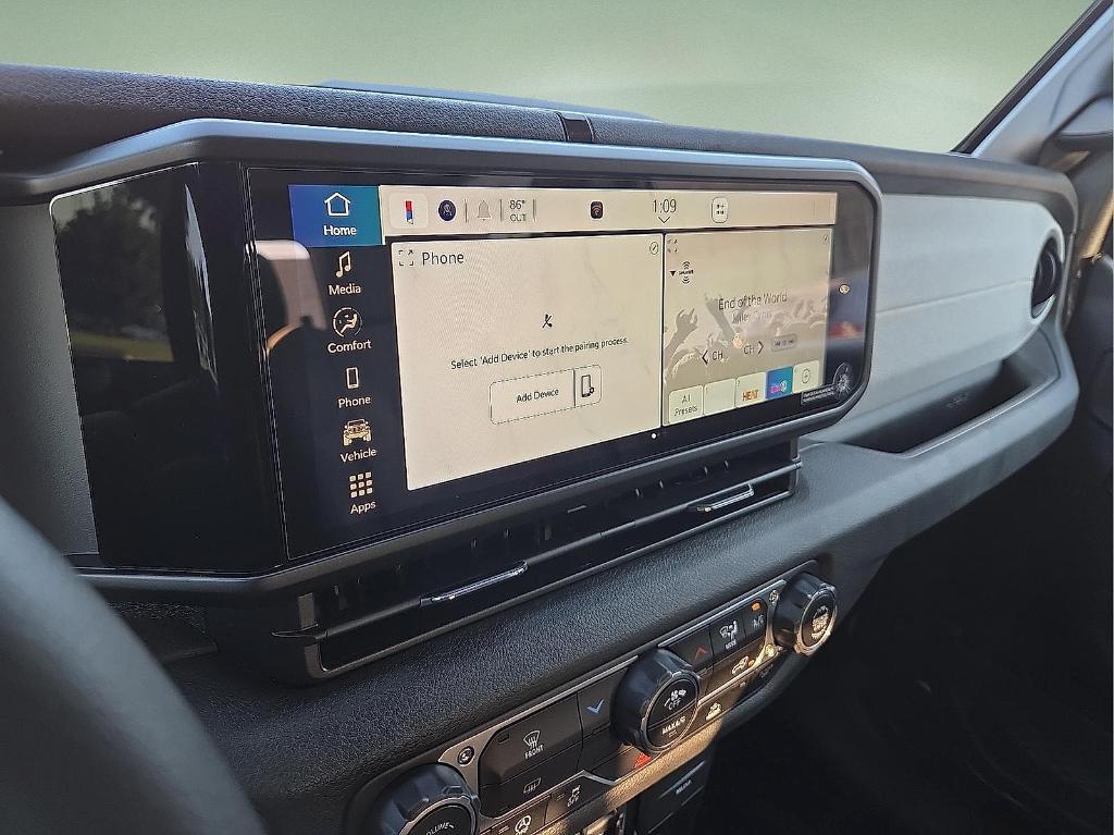 new 2025 Jeep Gladiator car, priced at $41,077