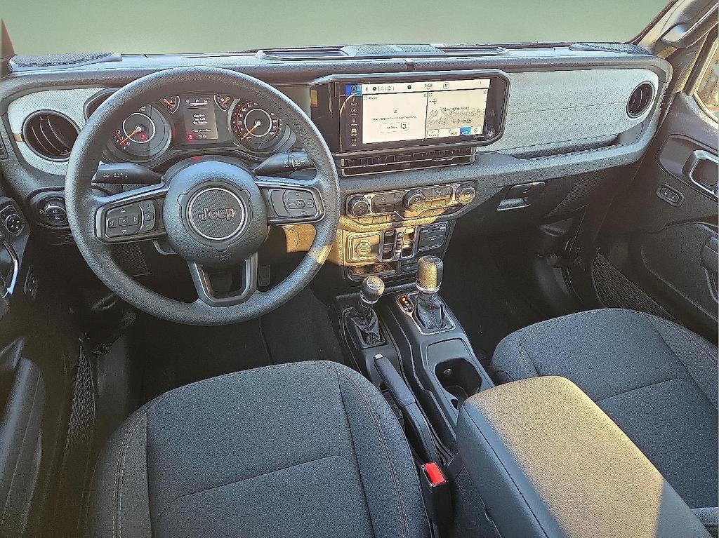 new 2025 Jeep Gladiator car, priced at $41,077