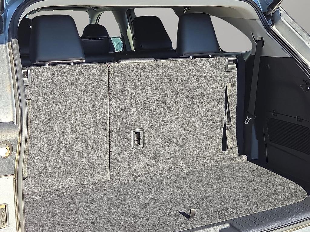 used 2023 Toyota Highlander car, priced at $32,995