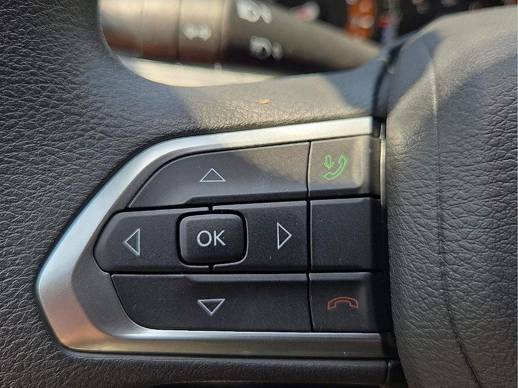 new 2025 Jeep Compass car, priced at $24,425