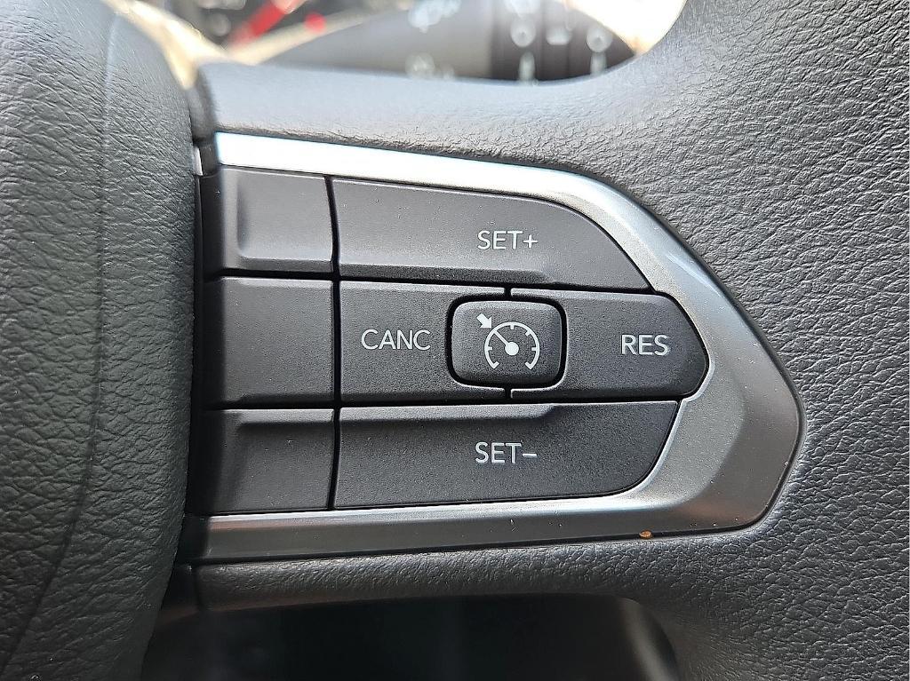 new 2025 Jeep Compass car, priced at $24,425