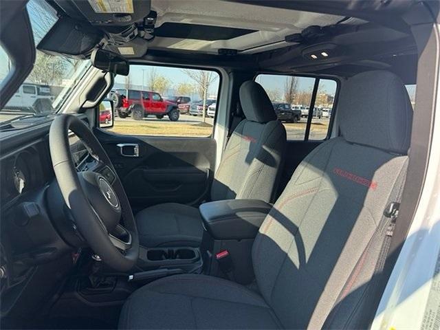 new 2025 Jeep Gladiator car, priced at $48,142