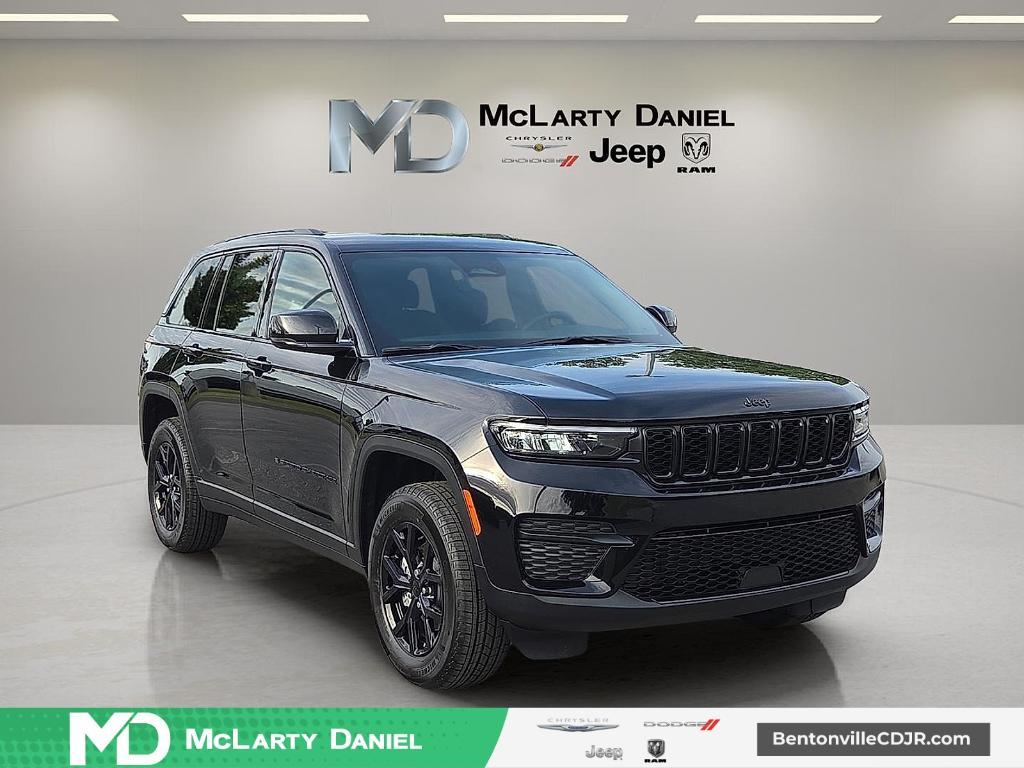 new 2025 Jeep Grand Cherokee car, priced at $41,197
