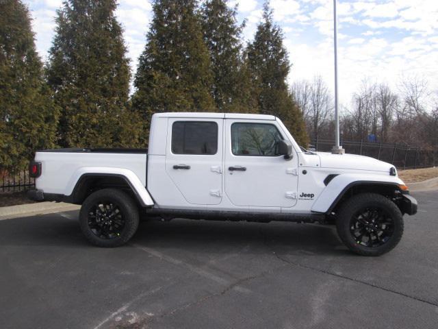 new 2025 Jeep Gladiator car, priced at $44,140