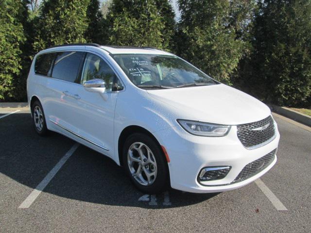 used 2022 Chrysler Pacifica car, priced at $29,990