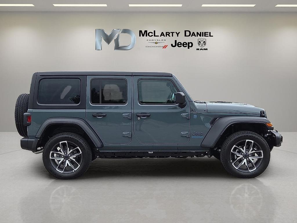 new 2025 Jeep Wrangler 4xe car, priced at $46,521
