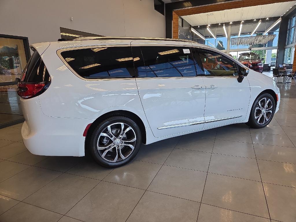 new 2026 Chrysler Pacifica car