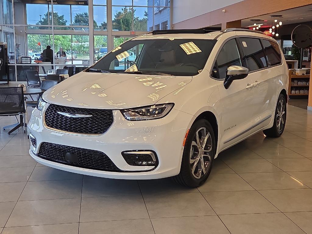 new 2026 Chrysler Pacifica car