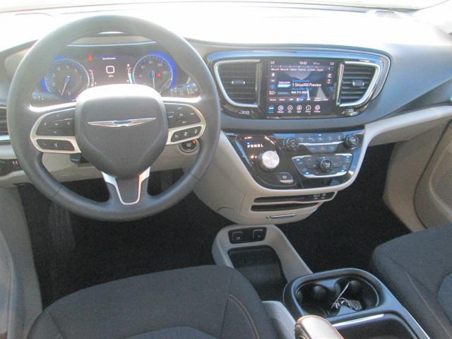 used 2020 Chrysler Pacifica car, priced at $21,815