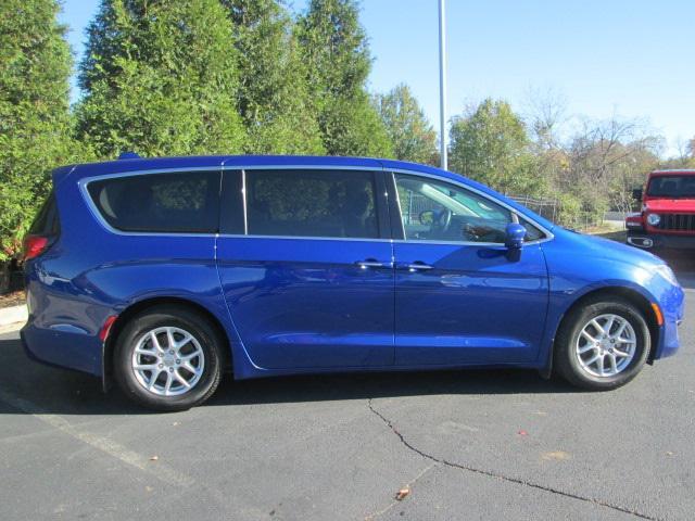 used 2020 Chrysler Pacifica car, priced at $21,815