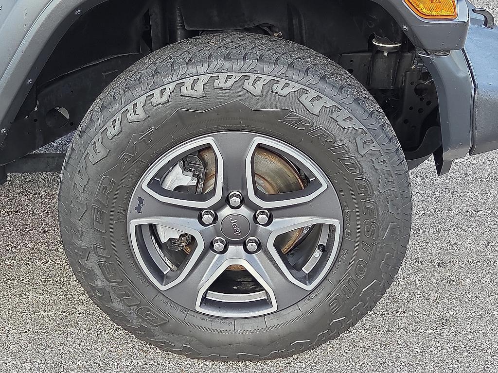 used 2021 Jeep Wrangler Unlimited car, priced at $22,329