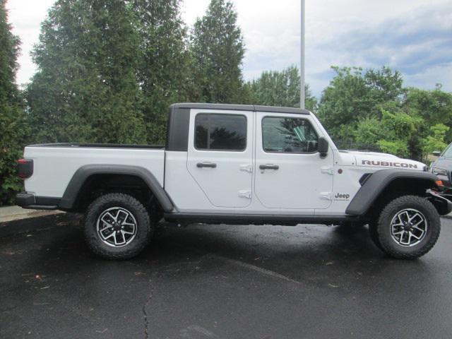 new 2024 Jeep Gladiator car, priced at $55,046