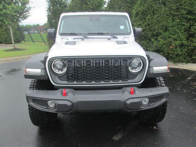 new 2024 Jeep Gladiator car, priced at $55,046