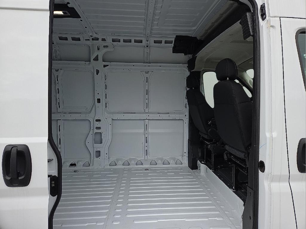 new 2025 Ram ProMaster 2500 car, priced at $46,219