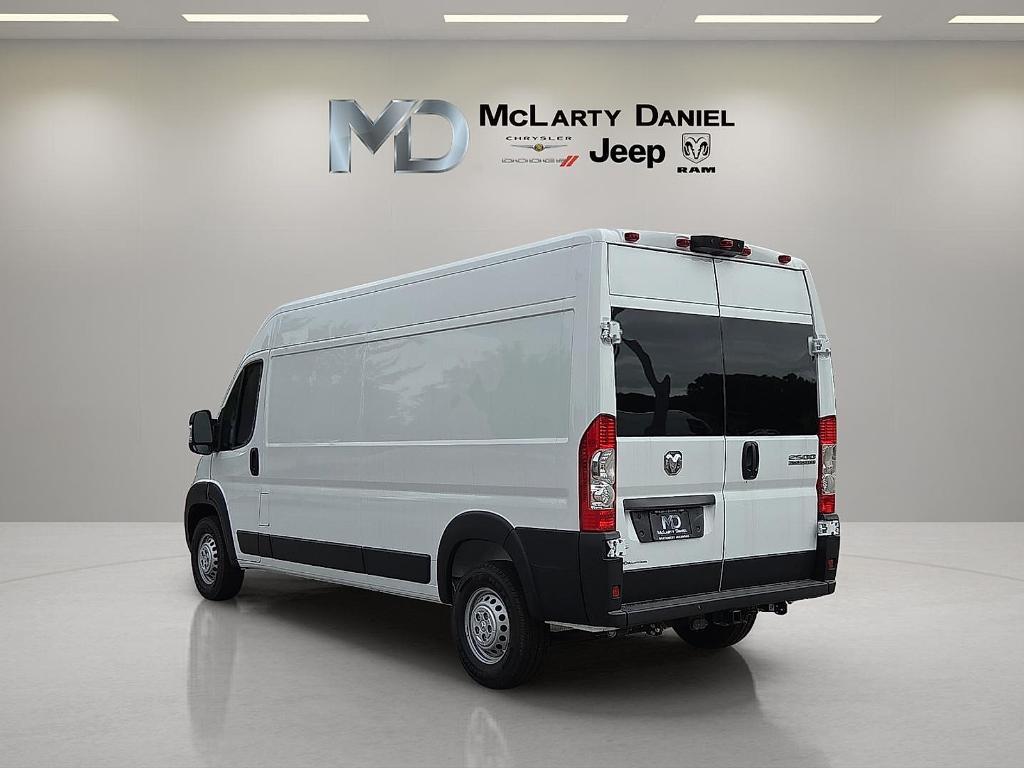 new 2025 Ram ProMaster 2500 car, priced at $46,219