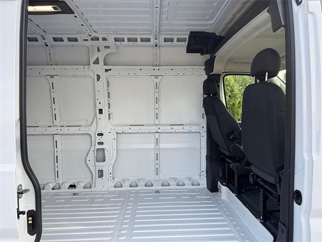 new 2025 Ram ProMaster 2500 car, priced at $50,908
