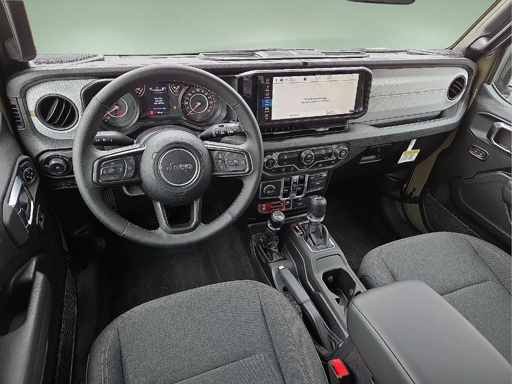 new 2025 Jeep Wrangler car, priced at $47,428