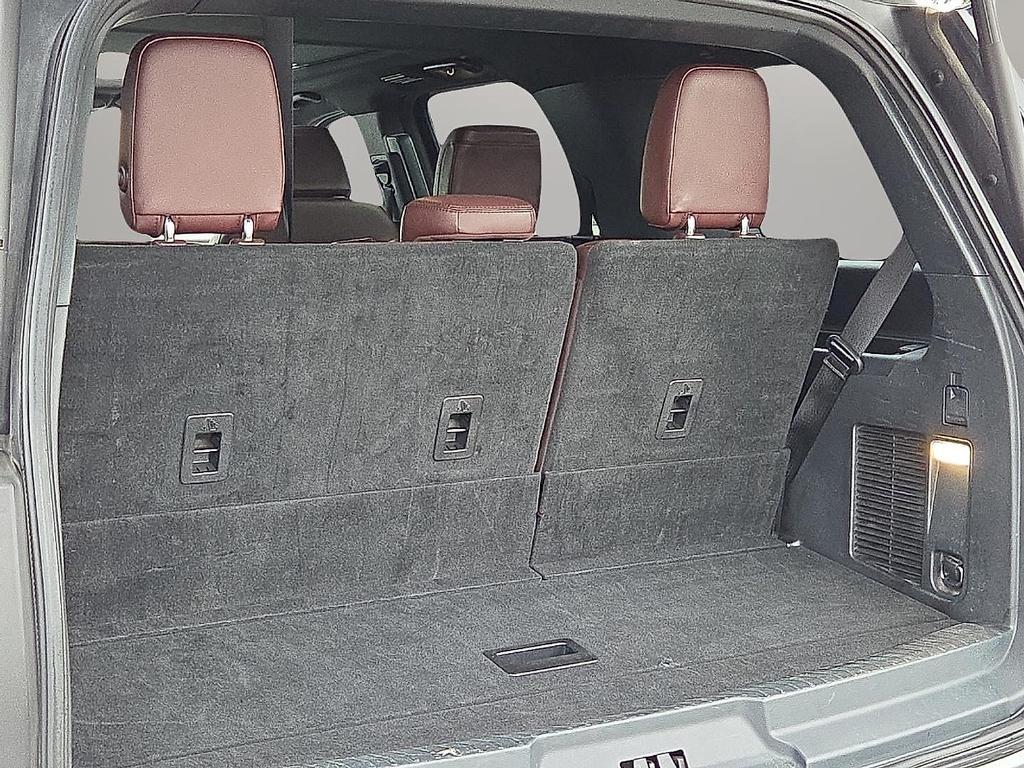 used 2023 Ford Expedition car, priced at $46,610