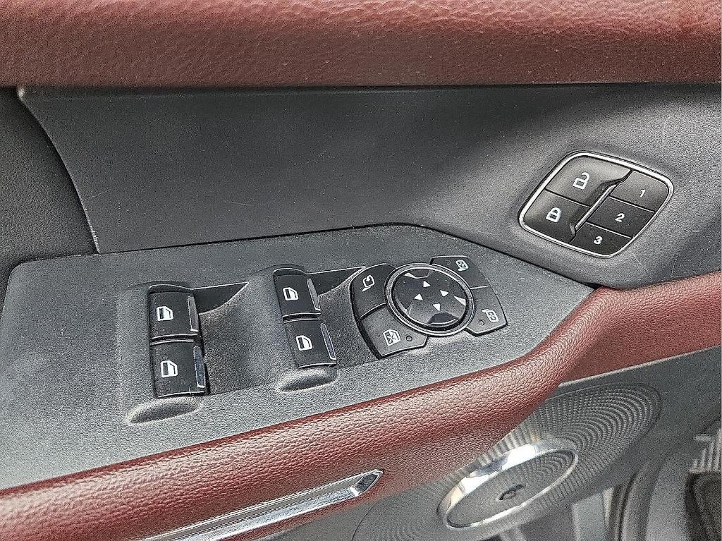 used 2023 Ford Expedition car, priced at $46,610