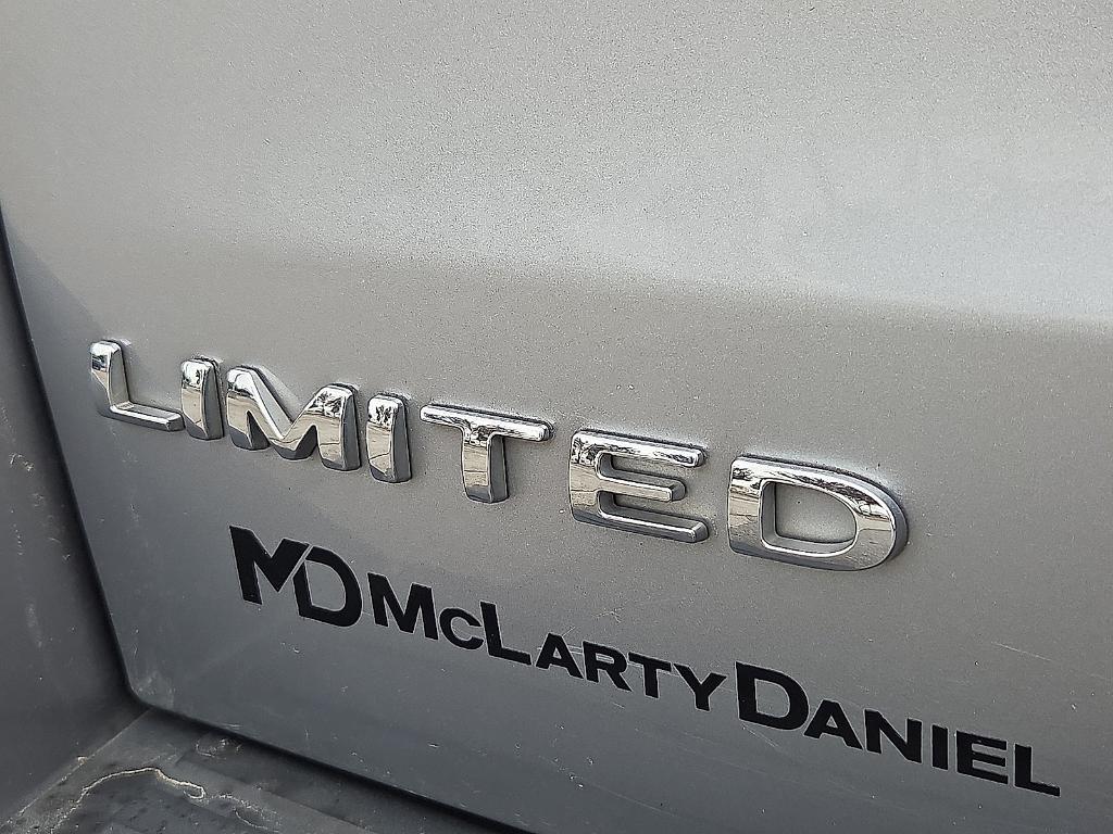 used 2023 Ford Expedition car, priced at $46,610