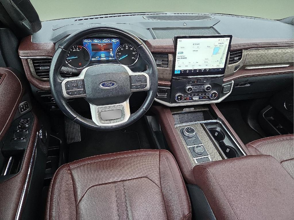 used 2023 Ford Expedition car, priced at $46,610