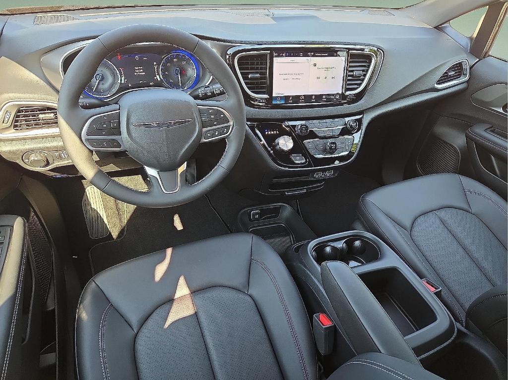 new 2025 Chrysler Voyager car, priced at $35,521