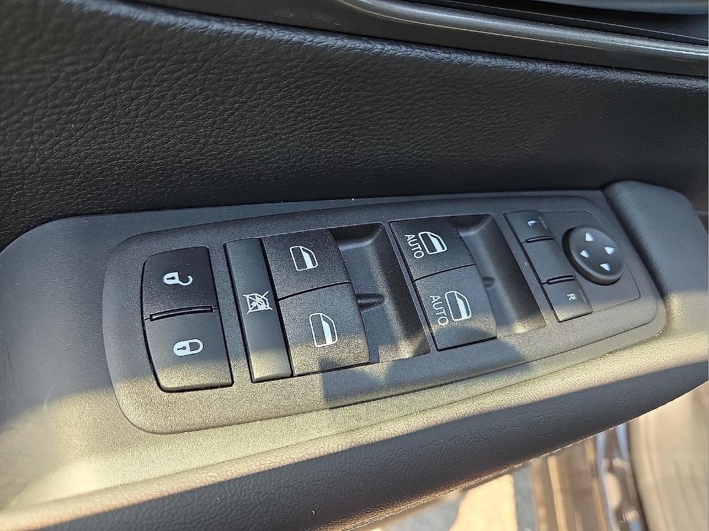 new 2025 Chrysler Voyager car, priced at $35,521