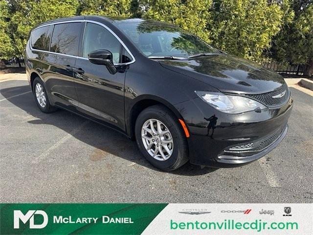 new 2025 Chrysler Voyager car, priced at $37,761
