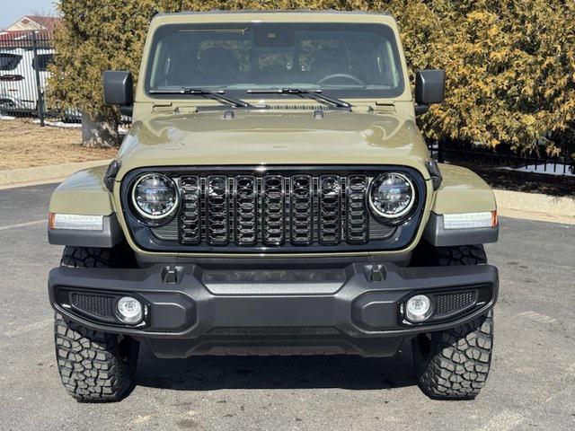 new 2025 Jeep Gladiator car, priced at $50,535