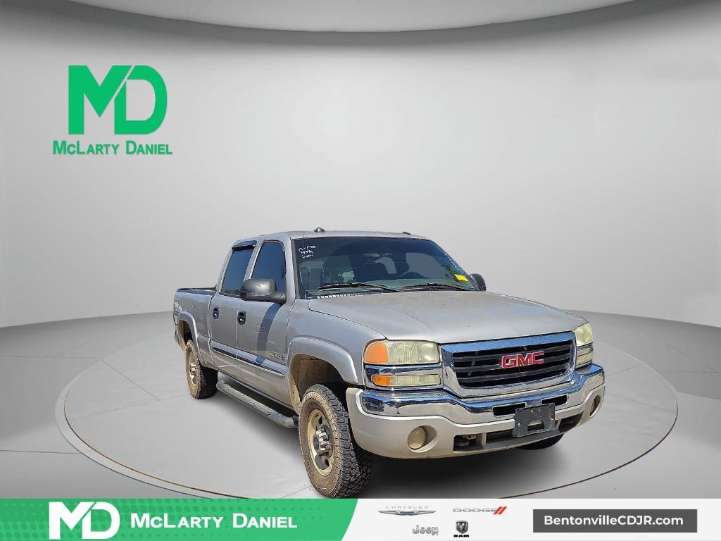 used 2004 GMC Sierra 2500 car, priced at $9,325