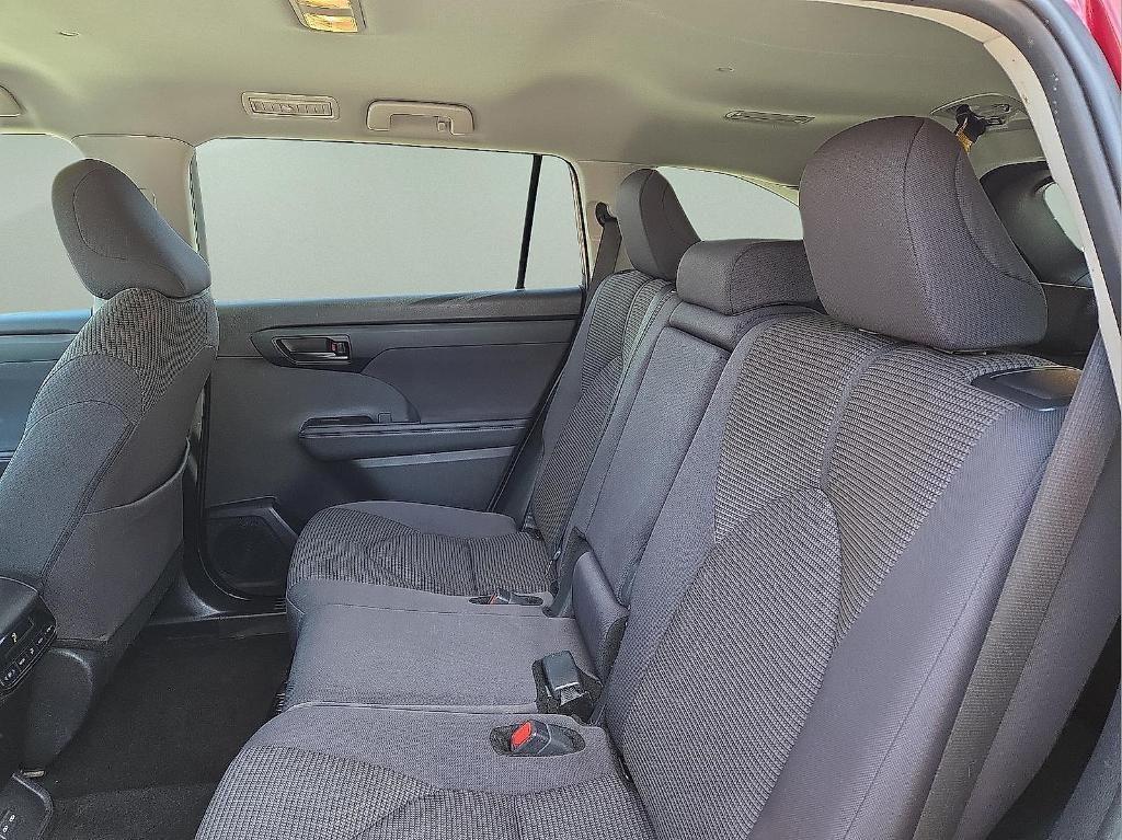 used 2024 Toyota Highlander car, priced at $33,605
