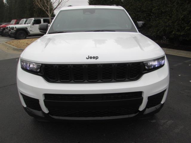 new 2025 Jeep Grand Cherokee L car, priced at $43,819