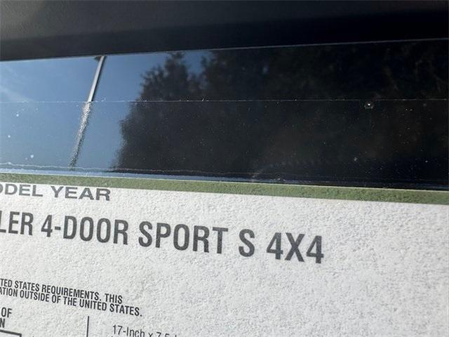 new 2025 Jeep Wrangler car, priced at $41,652