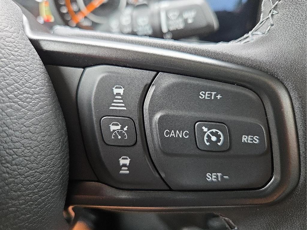 new 2025 Jeep Wrangler car, priced at $43,792