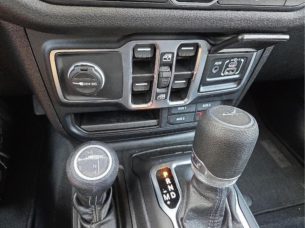 new 2025 Jeep Gladiator car, priced at $38,170