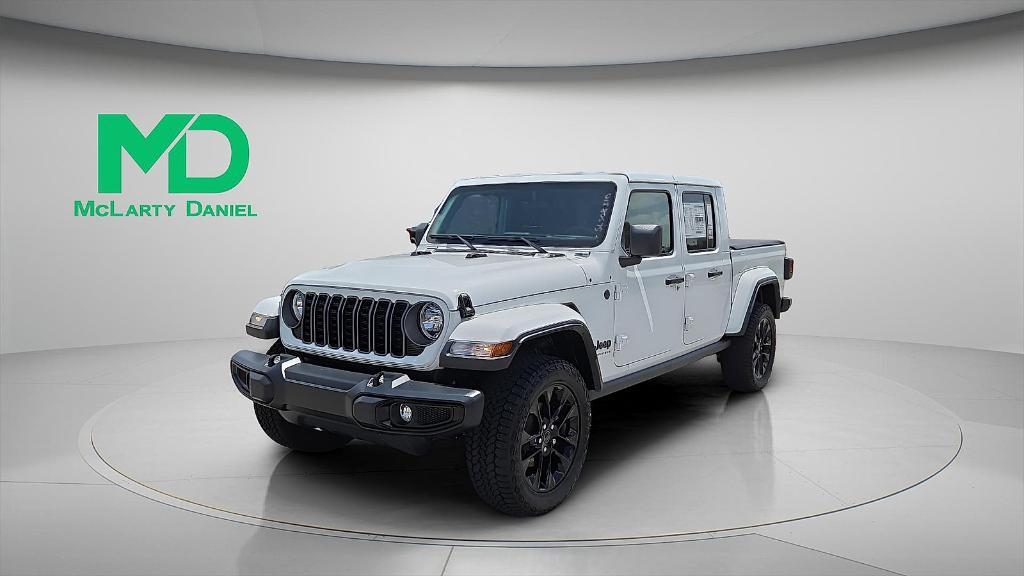 new 2025 Jeep Gladiator car, priced at $38,170