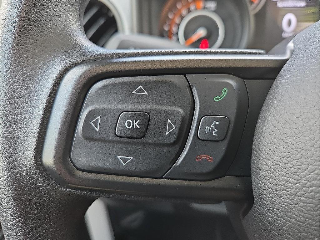 new 2025 Jeep Gladiator car, priced at $38,170
