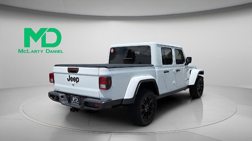 new 2025 Jeep Gladiator car, priced at $38,170