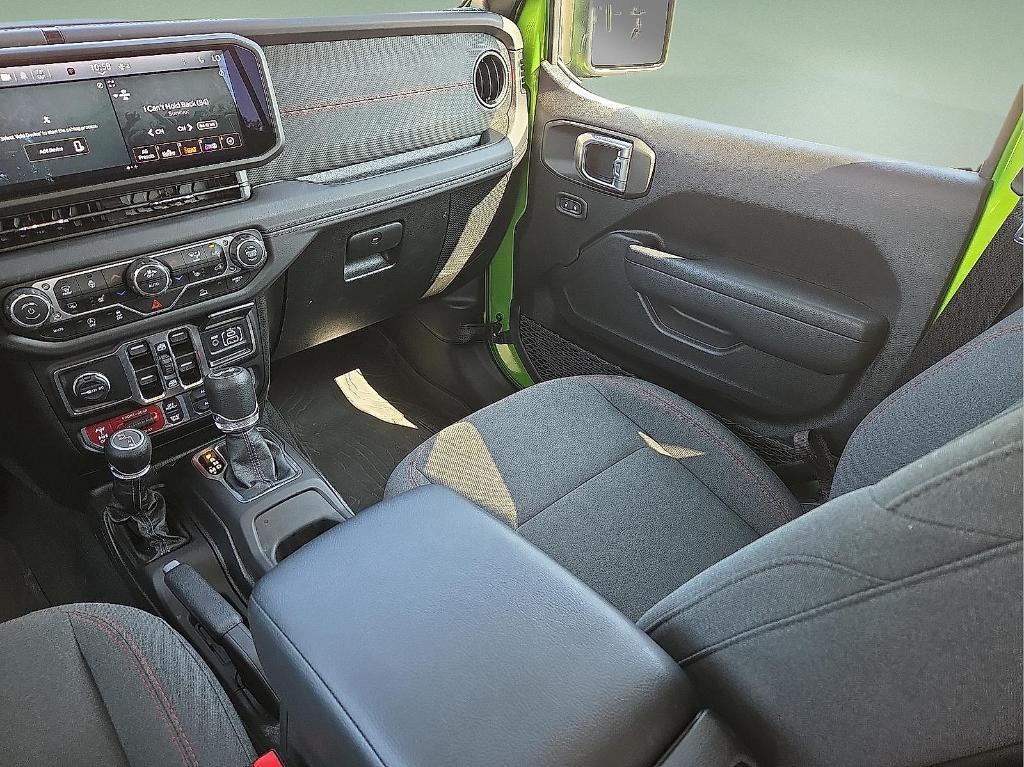 new 2025 Jeep Wrangler car, priced at $52,788