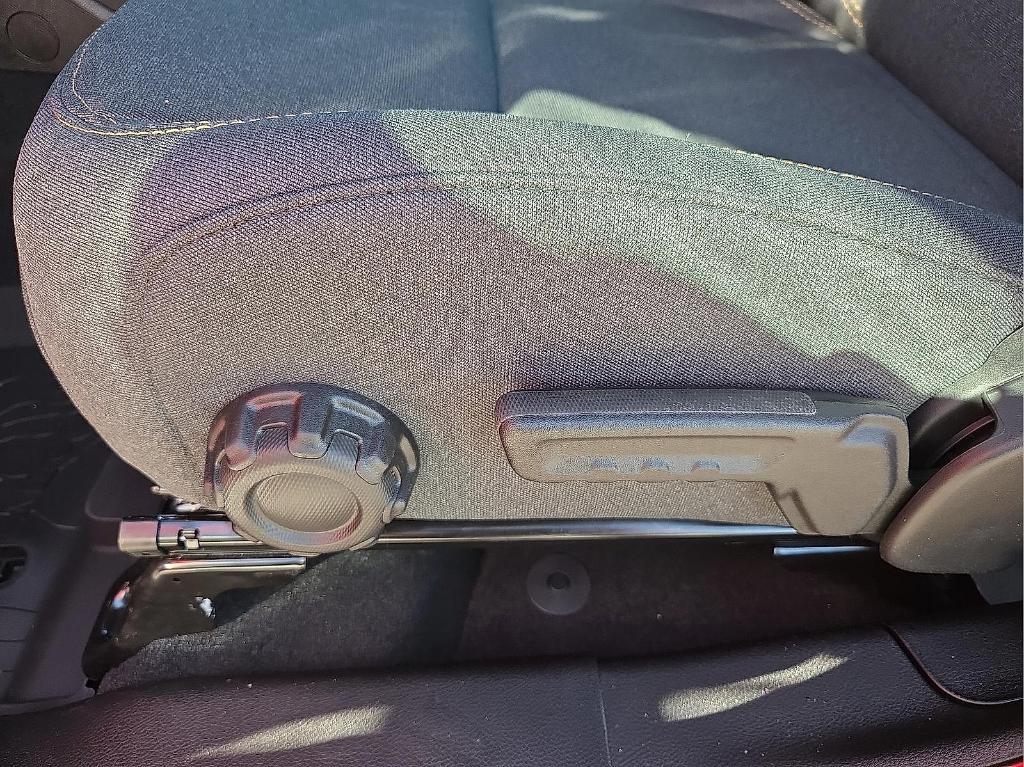 new 2026 Jeep Gladiator car, priced at $41,432