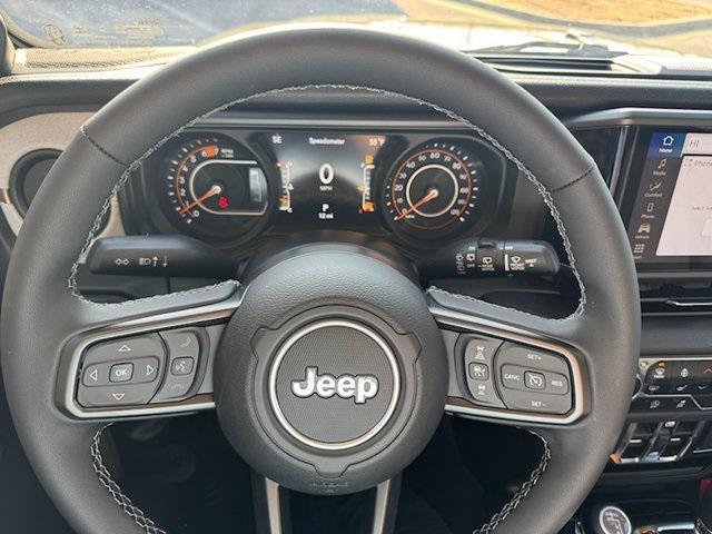 new 2025 Jeep Wrangler car, priced at $47,854