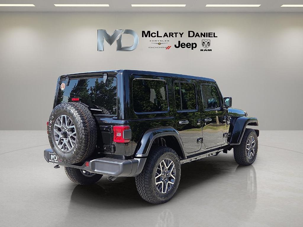 new 2025 Jeep Wrangler car, priced at $46,954