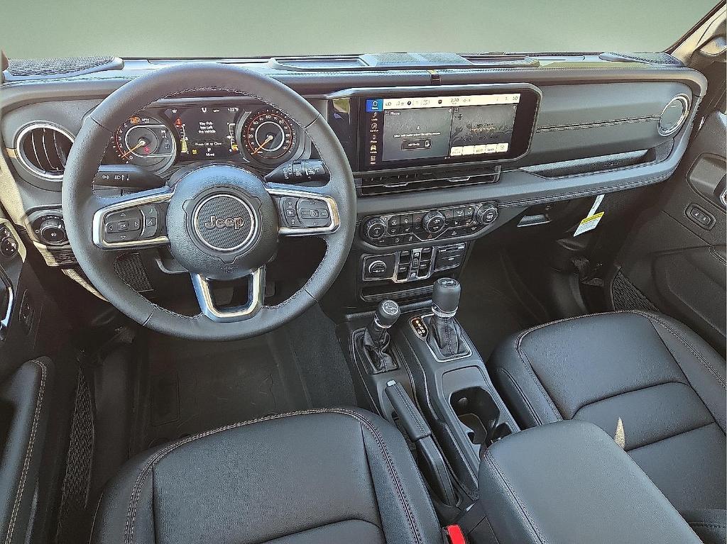 new 2025 Jeep Wrangler car, priced at $46,954